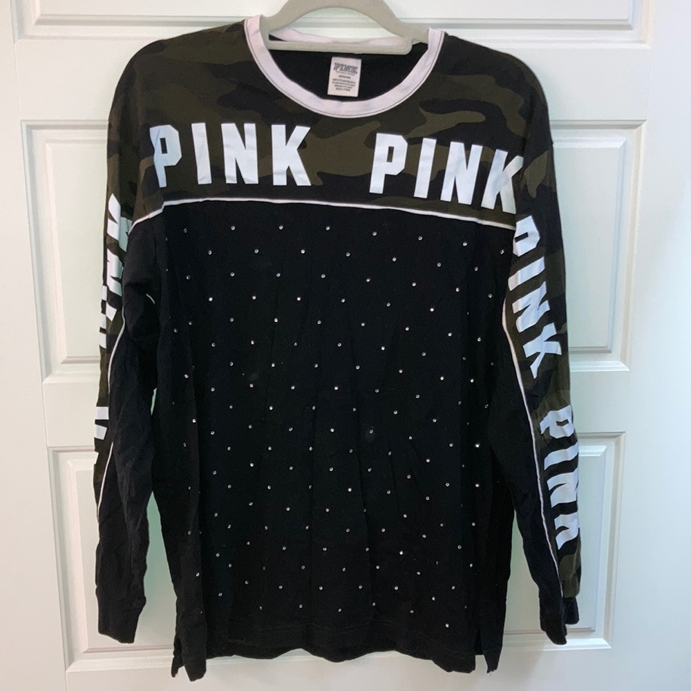 PINK camo rhinestone long sleeve medium